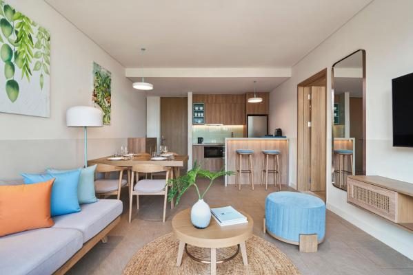 Biệt Thự 2 Phòng Ngủ Có Vườn Và Hồ Bơi