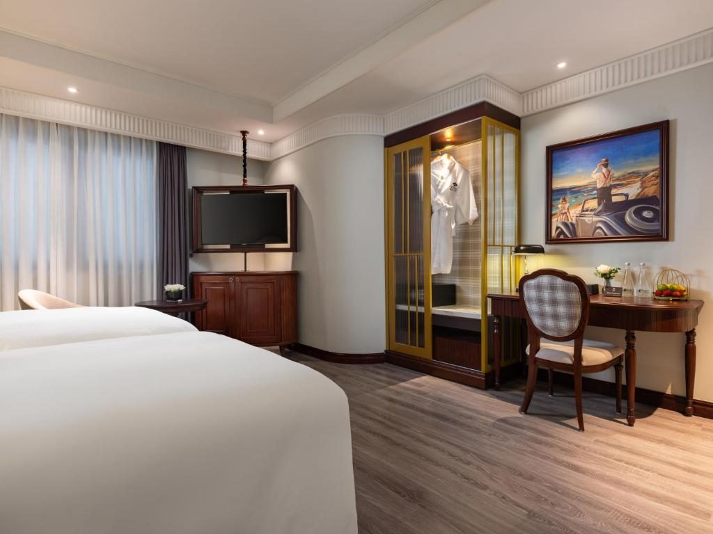 Phòng Colonial Executive Giường Đôi Có Cửa Sổ Bên Trong