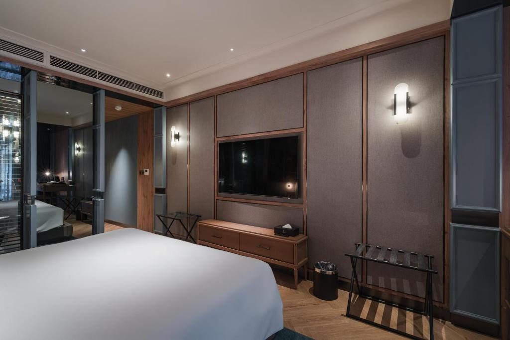 Phòng Deluxe Có Giường Cỡ King (Không Có Cửa Sổ)