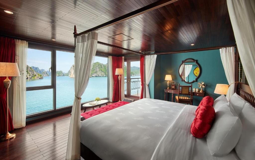 President Suite Sea View With Balcony 2 Days 1 Night