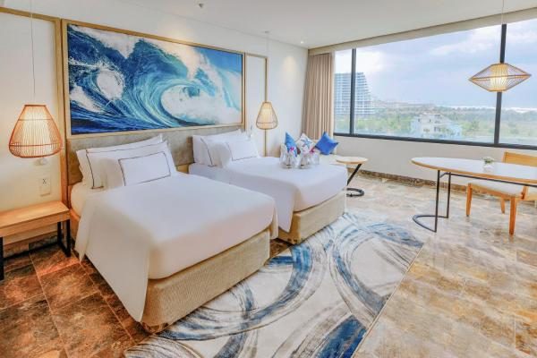 Deluxe Double or Twin Room with Bathtub – Daily Guest Activities