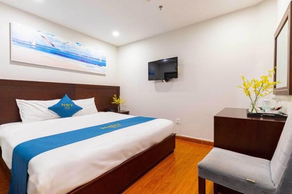 Standard Double Room with No Window