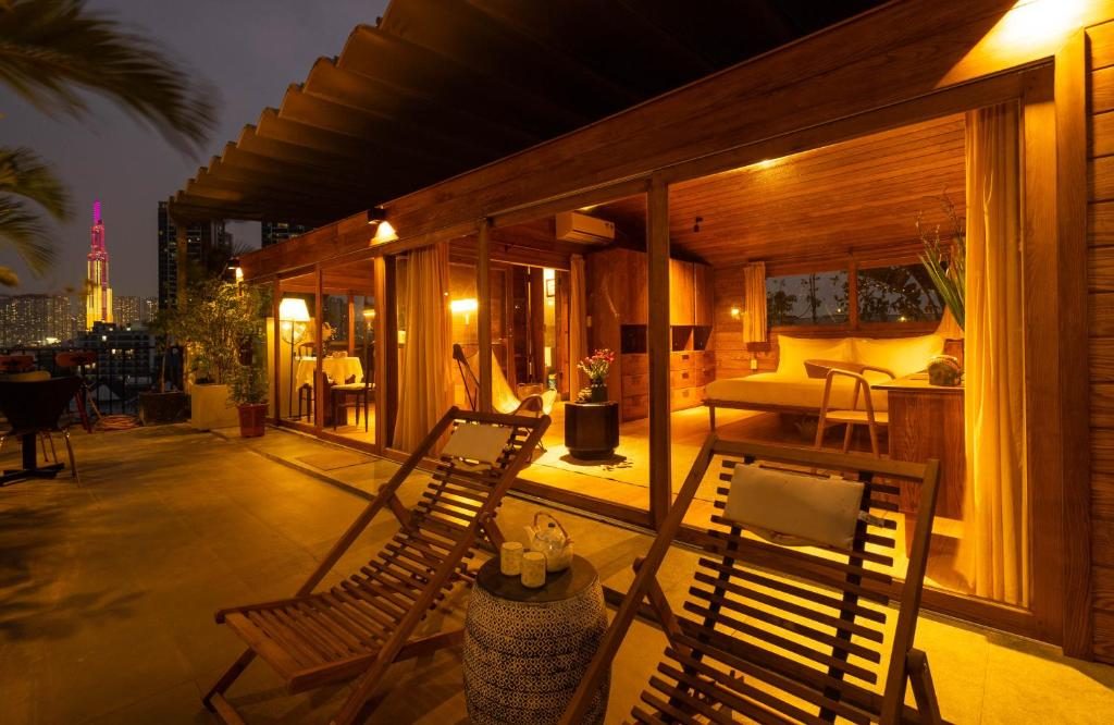 Cottage Nhìn Ra Vườn