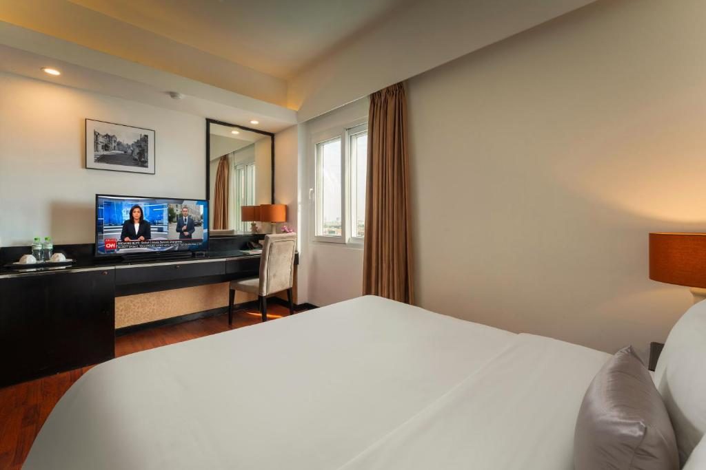 Phòng Deluxe Giường Đôi Có Cửa Sổ