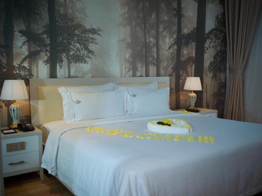 Phòng Deluxe Giường Đôi Nhìn Ra Đồi
