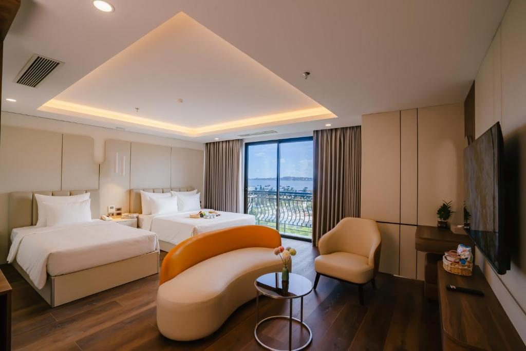 Phòng Deluxe 4 Người