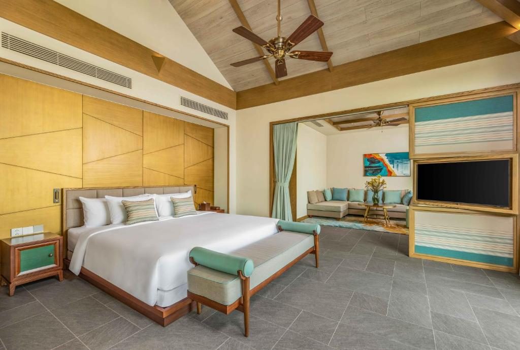 Three Bedroom Villa with Private Pool – Spa Inclusive