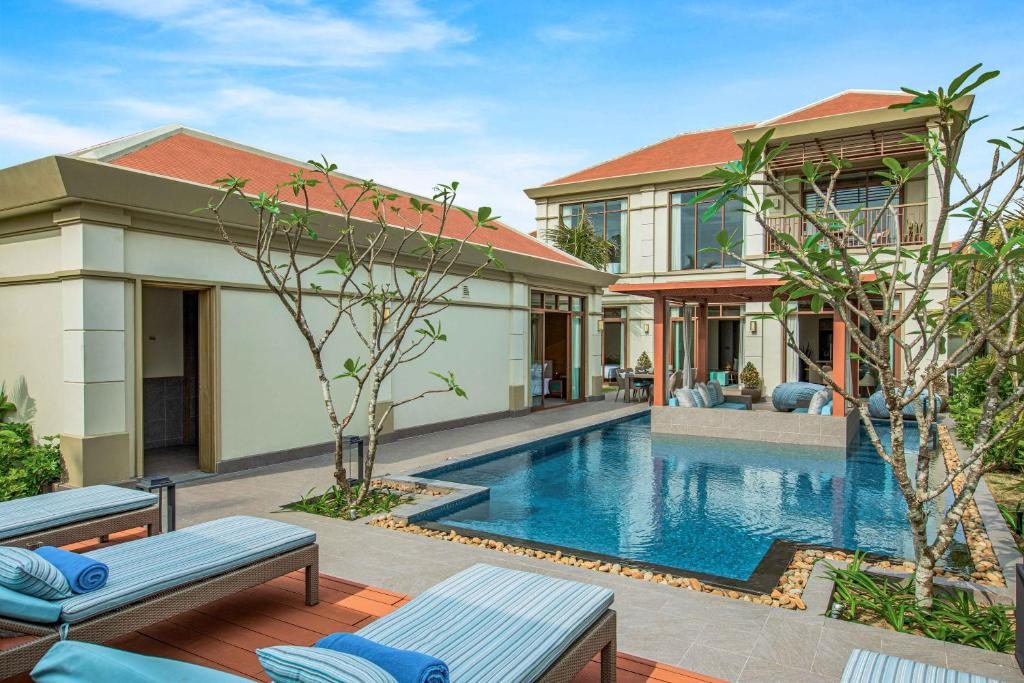 Three Bedroom Ocean Premium Villa with Private Pool – Spa Inclusive