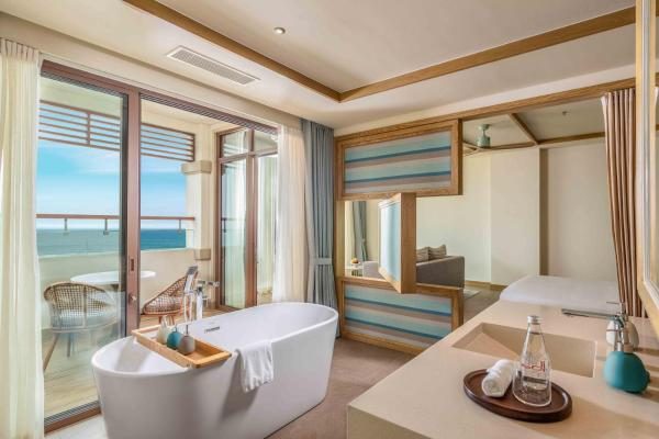 Two-Bedroom Premium Plunge Pool Suite – Spa Inclusive