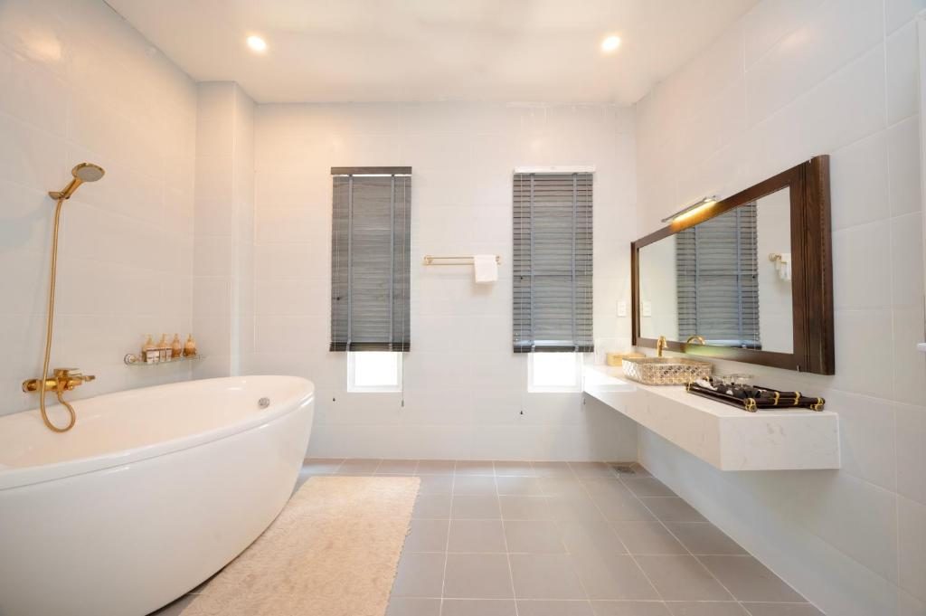 Biệt Thự Có Hồ Bơi Riêng