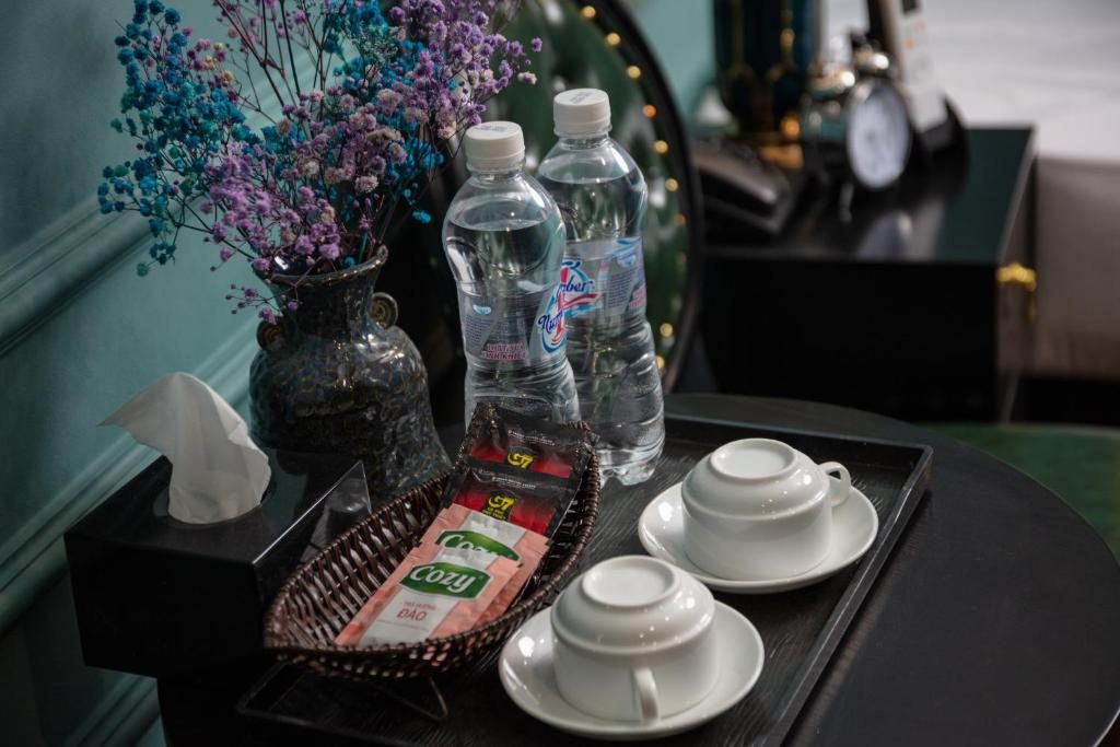 Phòng 3 Người Nhìn Ra Thành Phố