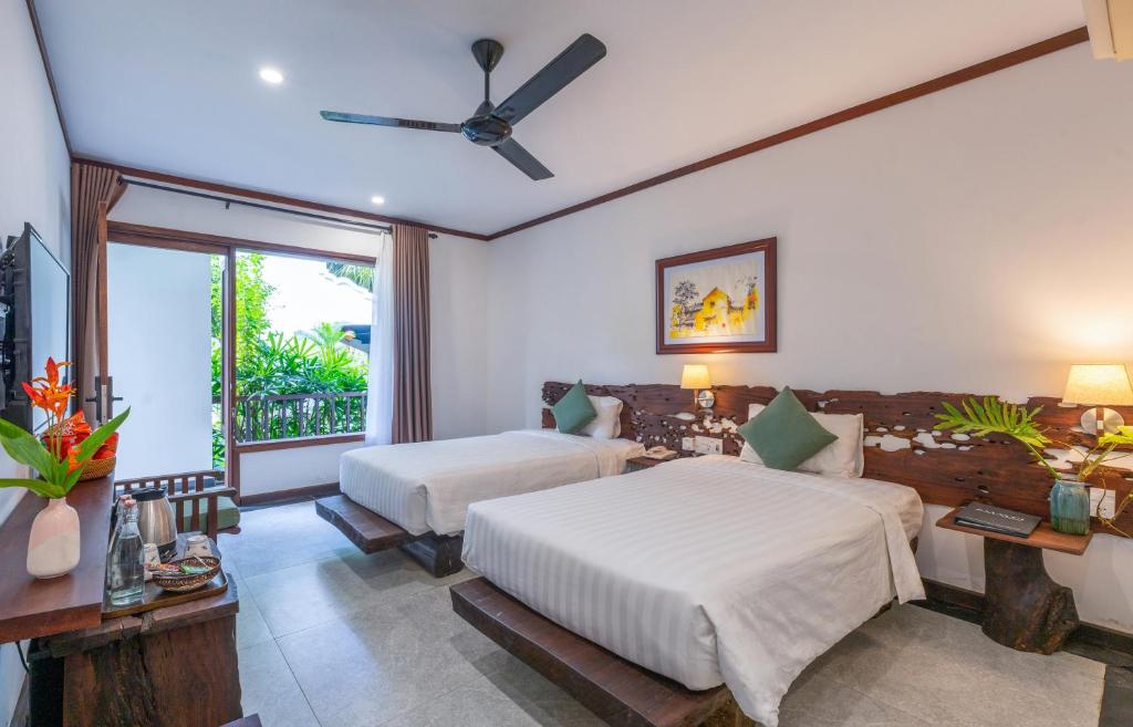 Superior Twin Room With Pool View