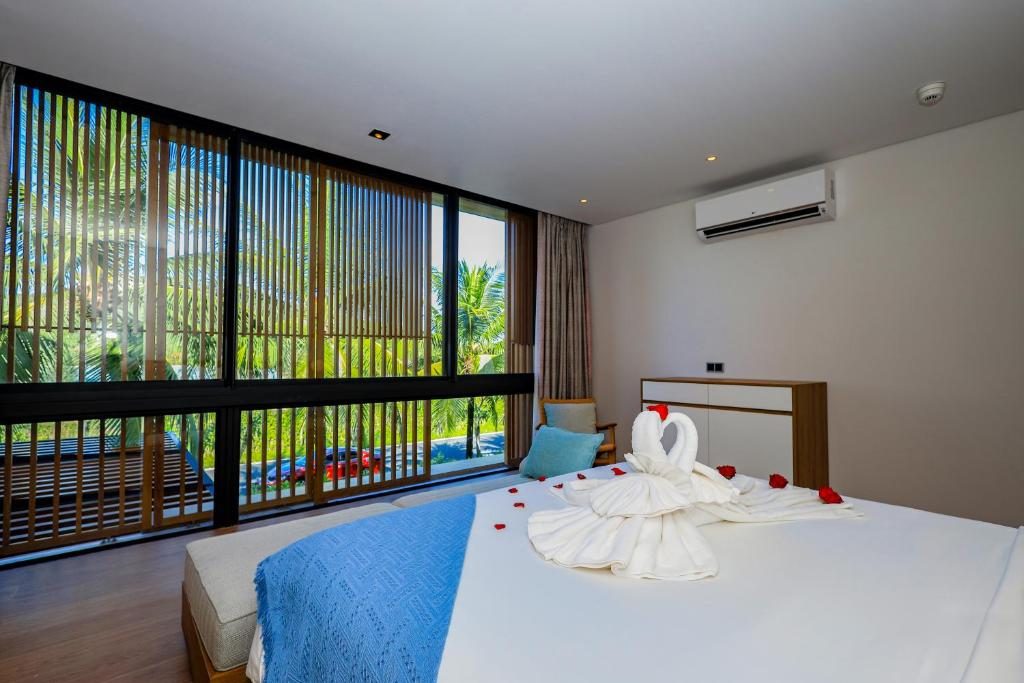 Biệt Thự 4 Phòng Ngủ Có Hồ Bơi Riêng