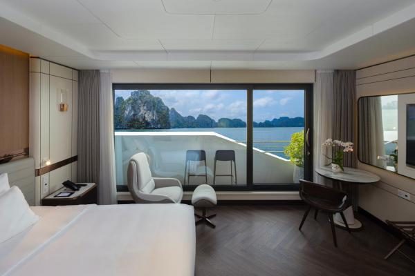 Ocean Suite with Balcony