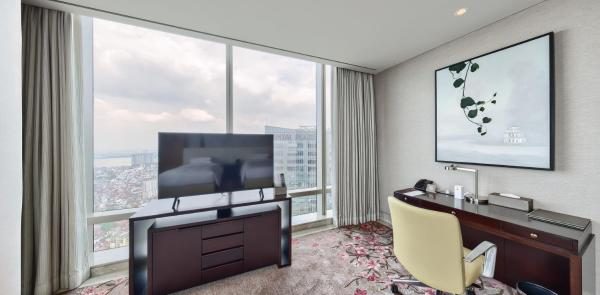 Câu lạc bộ Junior King Suite