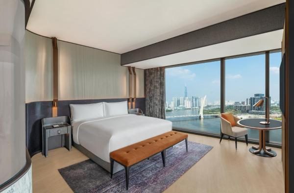 Suite Premium Có Giường Cỡ King Nhìn Ra Sông