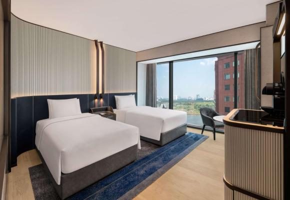 Phòng Deluxe 2 Giường Đơn Nhìn Ra Sông