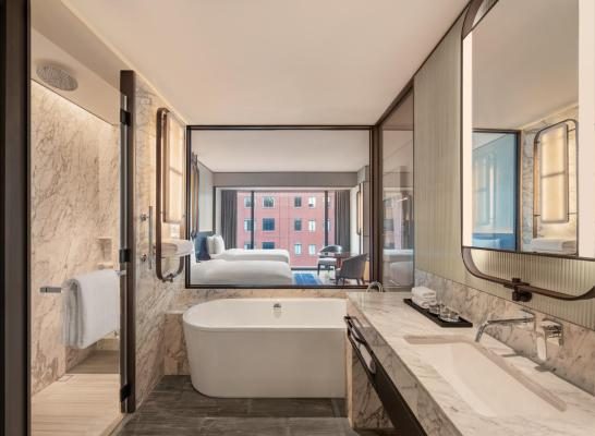 Phòng Deluxe 2 Giường Đơn Nhìn Ra Sông