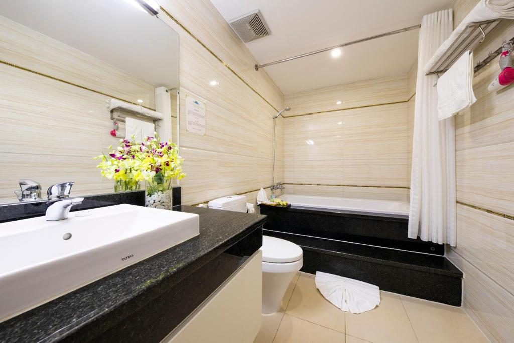 Phòng Deluxe Giường Đôi Nhìn Ra Biển
