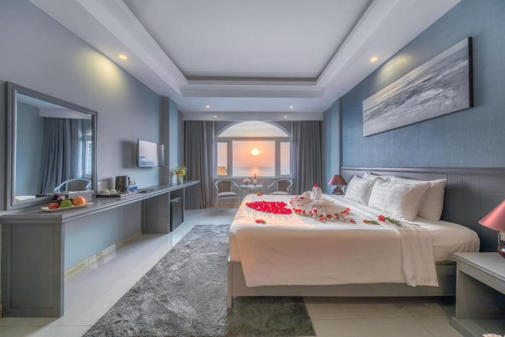 Phòng Deluxe Giường Đôi Nhìn Ra Biển