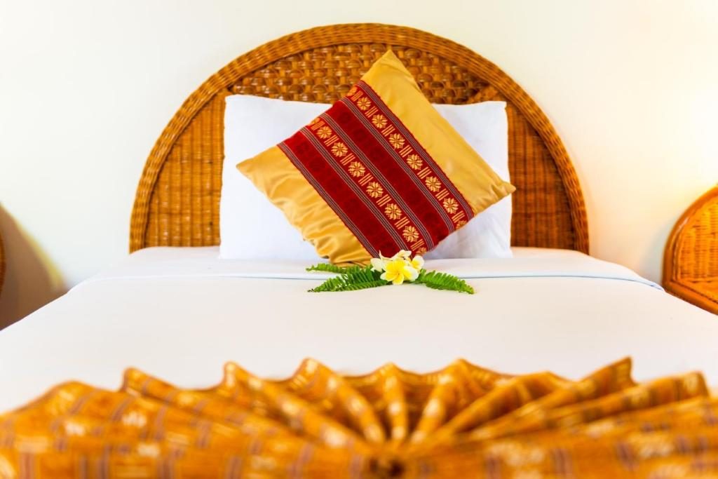 Phòng 2 Giường Đơn Nhìn Ra Khu Vườn