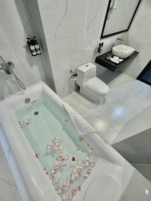 Phòng 3 Người Có Bồn Tắm