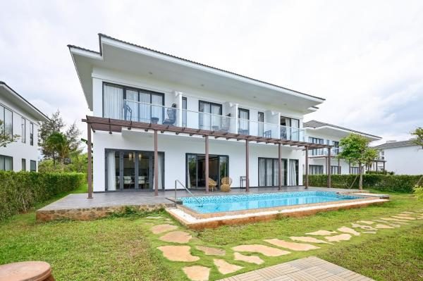 Biệt Thự – Trước Biển