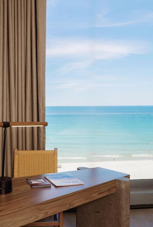 Ưu Đãi Đặc Biệt – Suite Junior Trước Biển