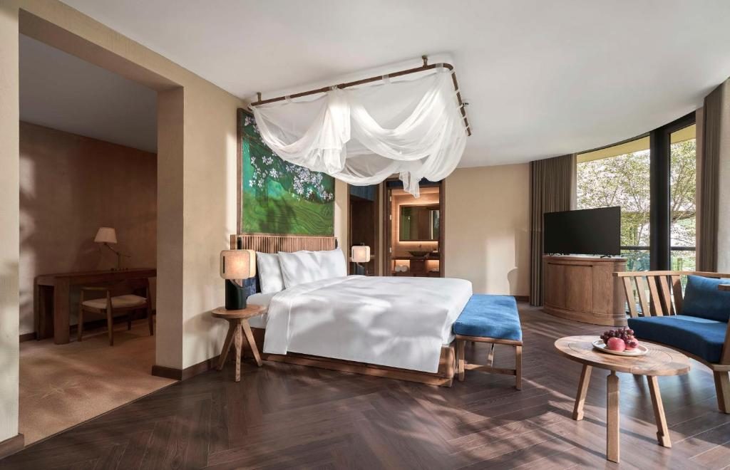Wellbeing Suite King – Inclusive Wellness Journey