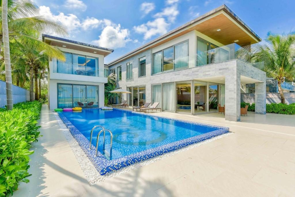 Biệt Thự – Trước Biển