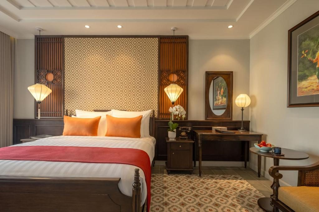 Phòng Thông Nhau Qua Cửa Nối