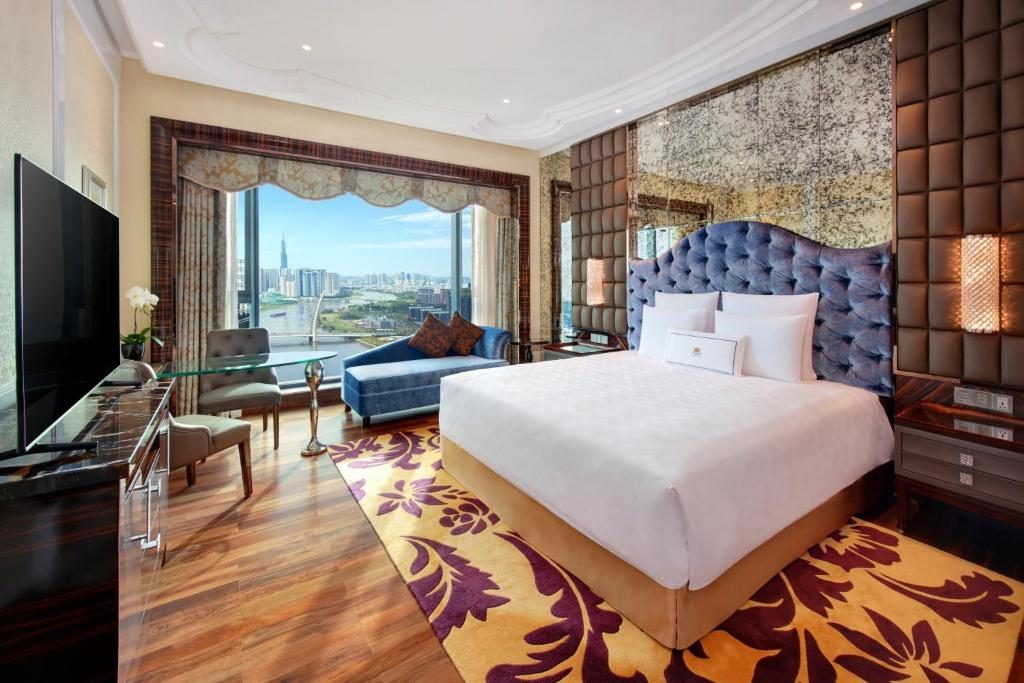 Phòng Deluxe Có Giường Cỡ King Trên Tầng Cao