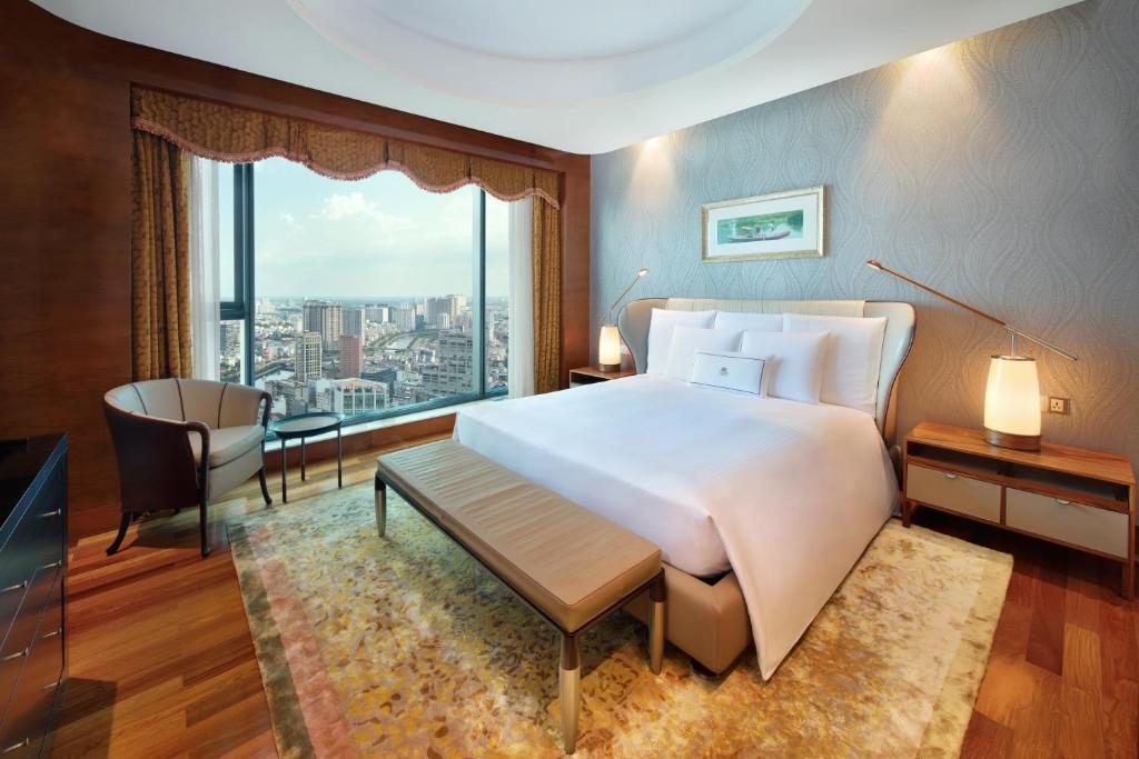 Suite Executive Trên Tầng Cao Với Quyền Sử Dụng Executive Lounge
