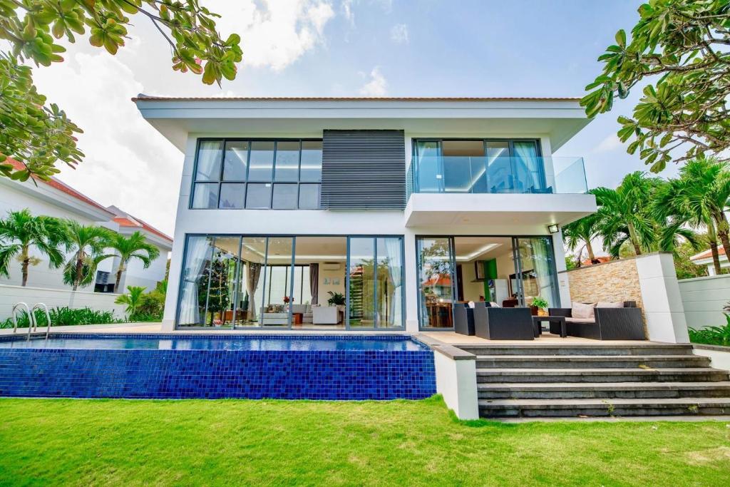 Biệt Thự Có Hồ Bơi Riêng