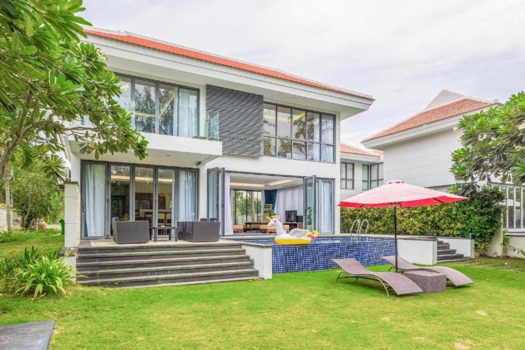 Biệt thự Tiêu chuẩn