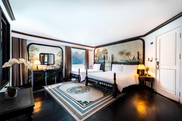 Deluxe Triple Suite with Private Balcony