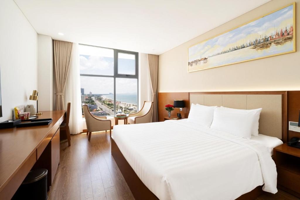 Phòng Deluxe Đôi Nhìn ra 1 Góc Biển