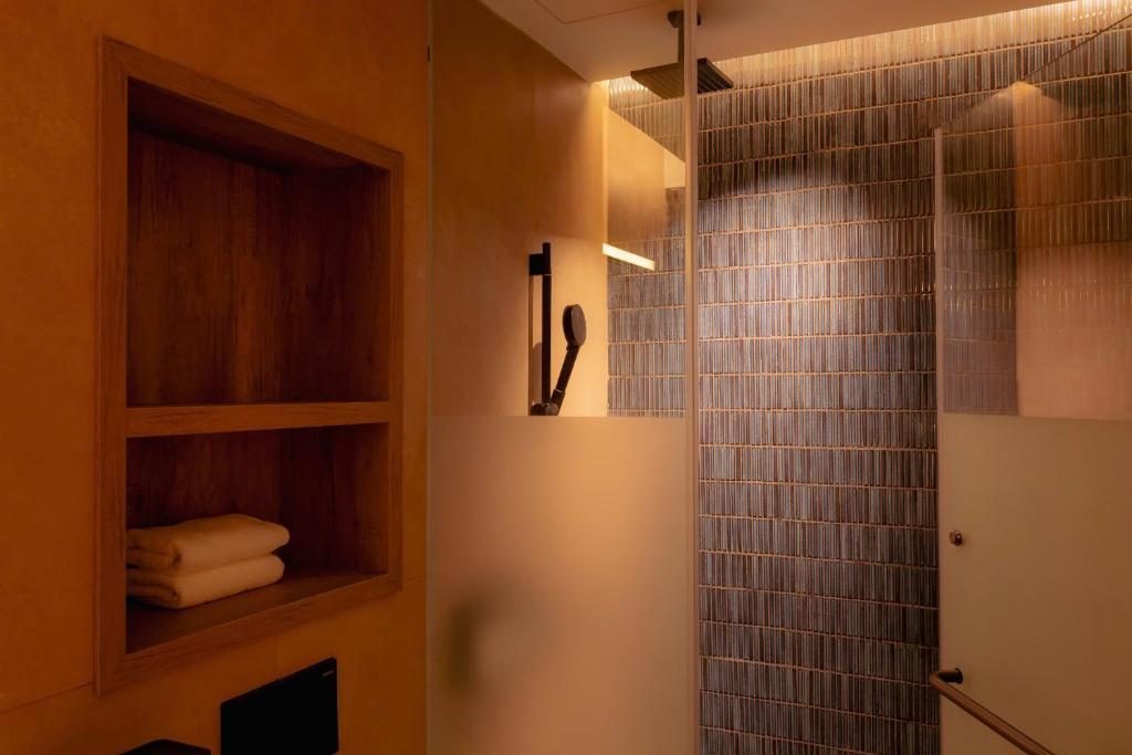 Phòng Deluxe Giường Đôi Nhìn Ra Biển