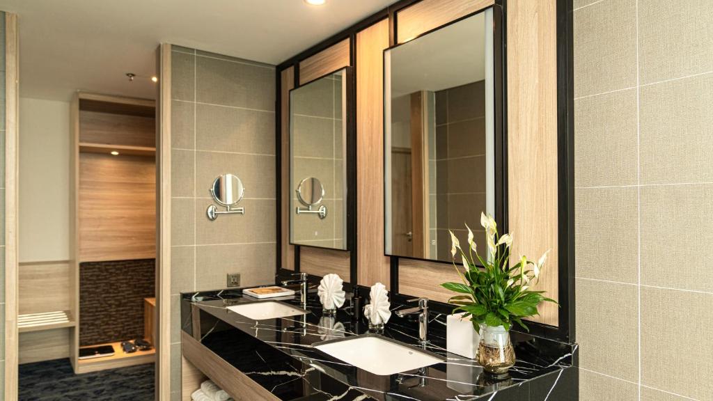 Suite Premier Có Giường Cỡ King Nhìn Ra Biển