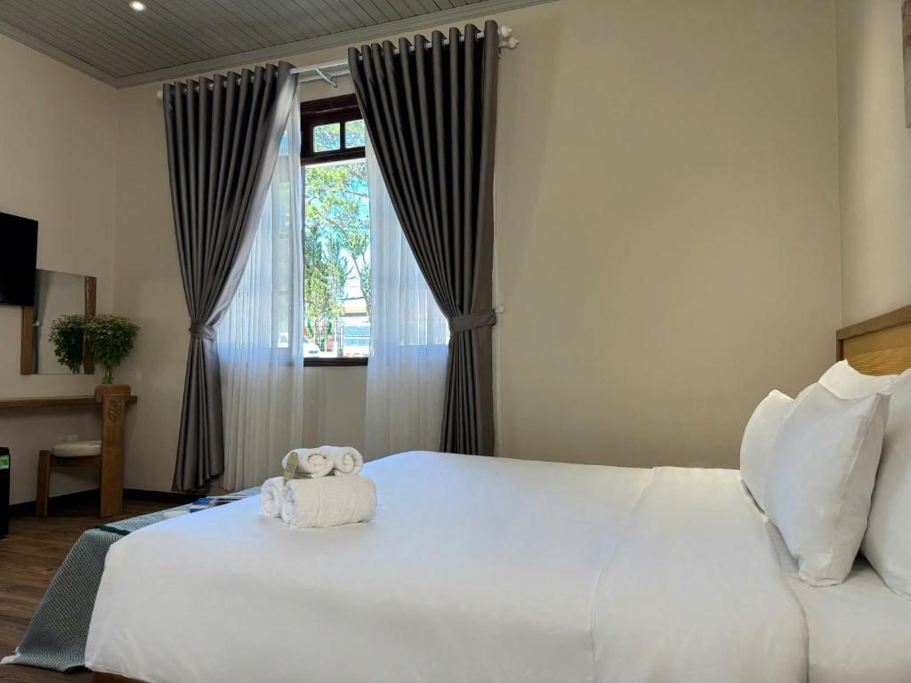 Phòng Có Giường Cỡ Queen Nhìn Ra Vườn