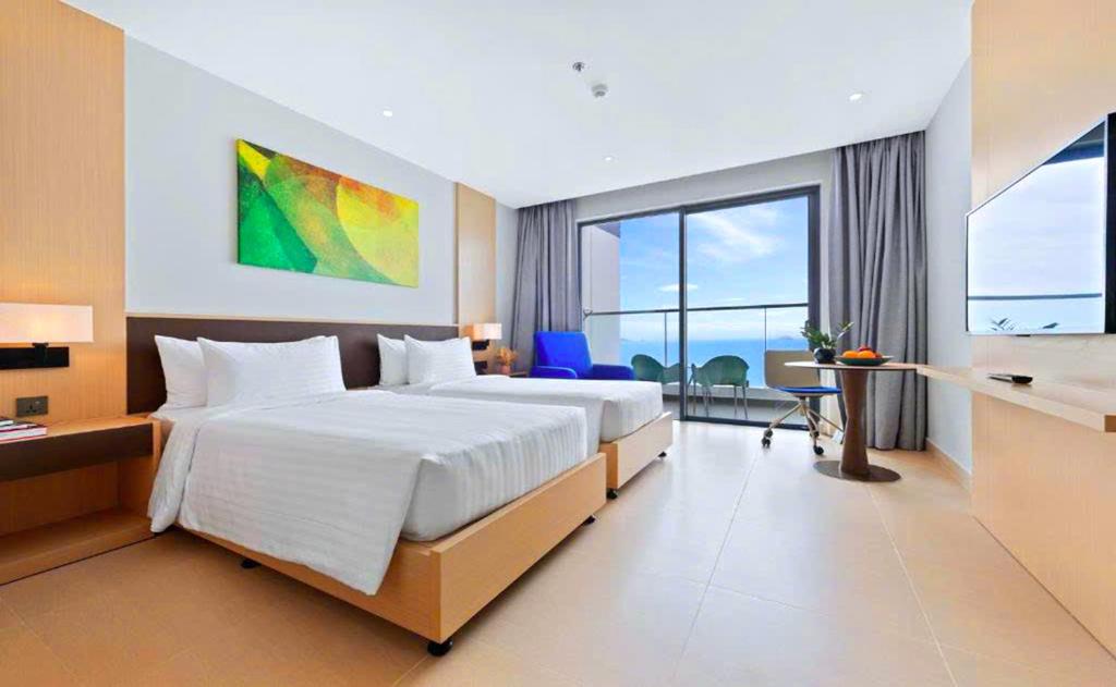 Căn hộ 2 Phòng ngủ có Ban công và Nhìn ra Biển