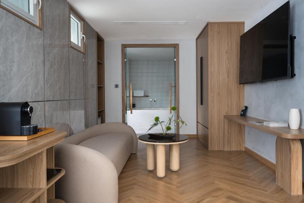 Kin Signature Suite