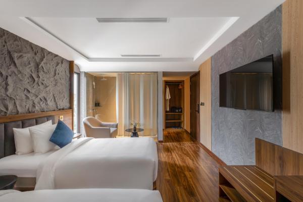 Phòng Premier 2 Giường Đơn Nhìn Ra Thành Phố
