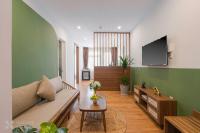 Suite có giường cỡ King với ban công