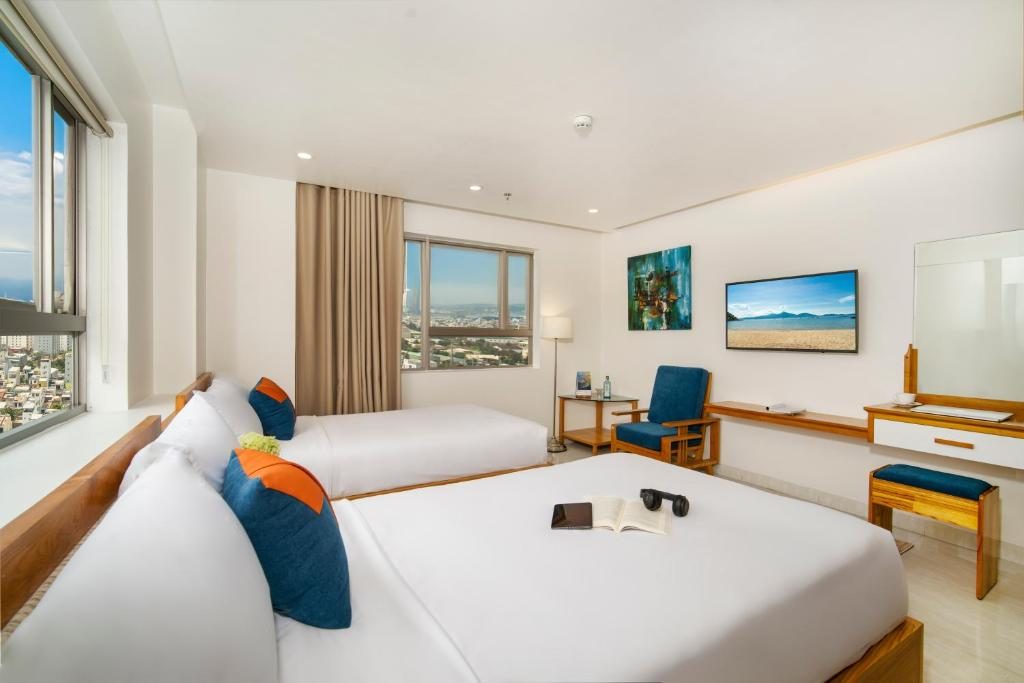 Phòng Deluxe 2 Giường Đơn Nhìn Ra Thành Phố