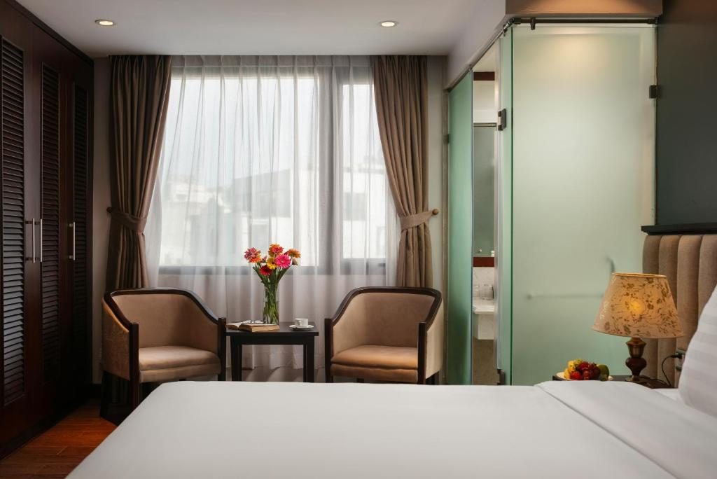 Phòng Senior Nhìn Ra Cảnh Thành Phố