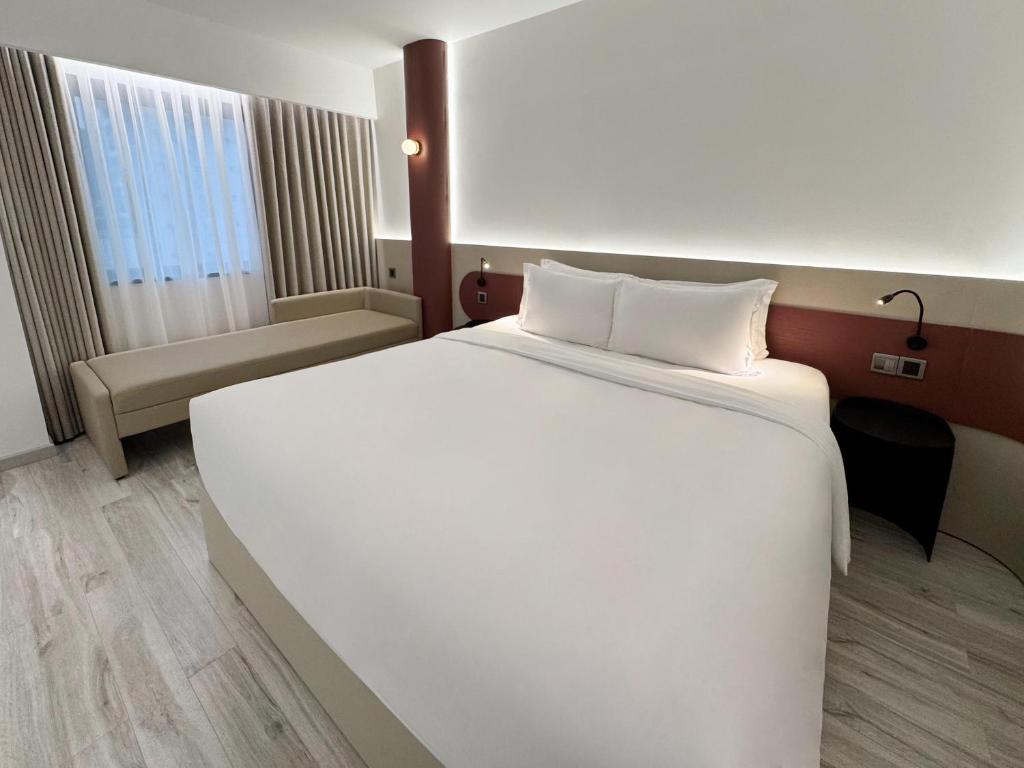 Suite Deluxe Có Giường Cỡ King
