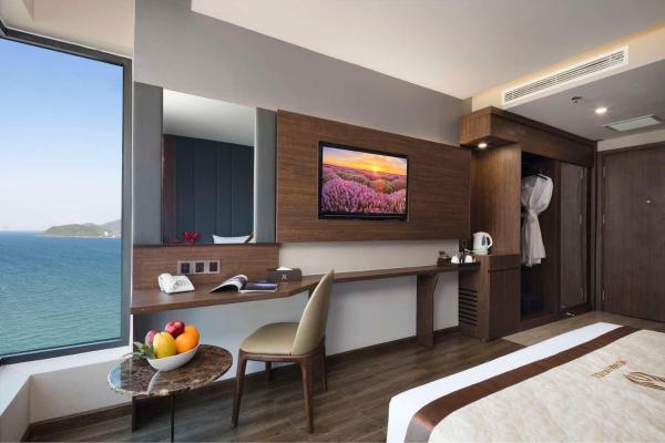Phòng Deluxe Giường Đôi Nhìn Ra Biển