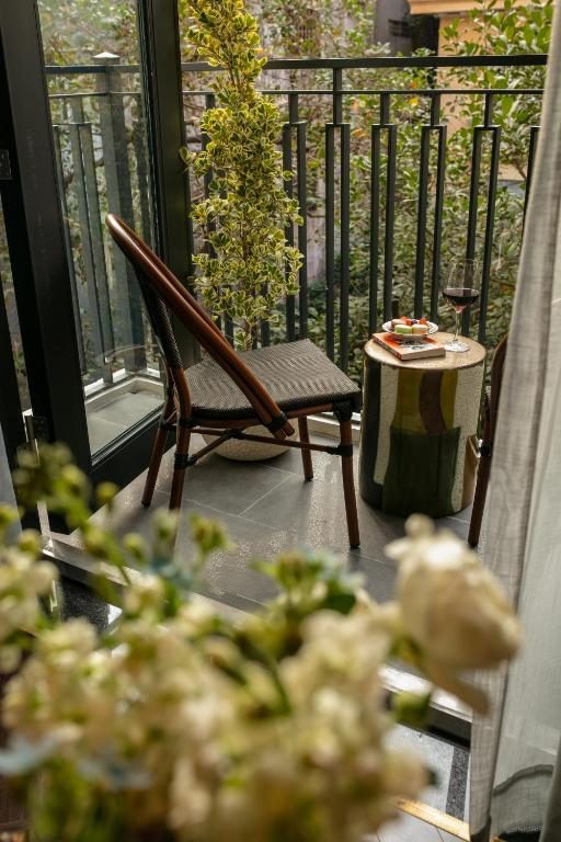 Lagom Suite City or Garden View with Balcony King Bed