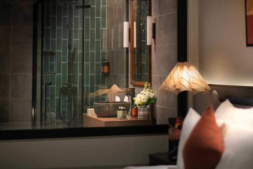 Signature Terrace Suite City View